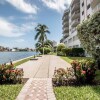 Отель Les Pélican 410 - Condo 4 People, Sunny Isles в Санни-Айлс-Биче