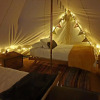Отель 6m Emperor Tent, Near Whitby, With log Burner, фото 3