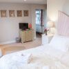 Отель West End Flower Farm Bed and Breakfast, фото 3