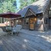 Отель Lazy Bear Lodge W/huge Deck and Hot Tub! #247, фото 17