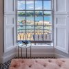 Отель Gwynne House - 6 Bedroom Luxurious Holiday Home - Tenby Harbour, фото 2
