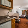Отель Best Western Inn & Suites, фото 23