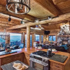 Отель Mountain High Chalet, фото 8