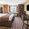 Отель Microtel Inn & Suites by Wyndham North Canton, фото 2