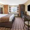 Отель Microtel Inn & Suites by Wyndham North Canton, фото 7