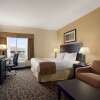 Отель Days Inn & Suites by Wyndham Winnipeg Airport Manitoba, фото 3