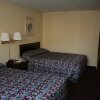 Отель Westmont Inn & Suites, фото 2