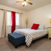 Отель Cozy Family House + Full Game Room, фото 27