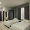 Отель Studio Inn & Suites, фото 3