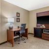 Отель Comfort Suites Pelham Hoover I-65, фото 32