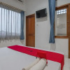 Отель RedDoorz near Setrasari Mall, фото 10
