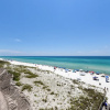 Отель Emerald Beach by Book That Condo, фото 36