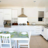 Отель Bright, Spacious and Right in the Center, фото 8
