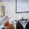 Отель Best Stays York - Bishy Road Abode, фото 9