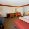 Отель La Quinta Inn & Suites by Wyndham Savannah Southside, фото 5