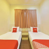 Отель OYO 90853 New Soho Hotel, фото 8