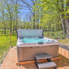Отель Eclectic Troy Home w/ Hot Tub - Pet Friendly!, фото 13