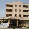 Отель Boni Hotel, фото 1