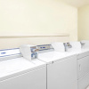 Отель Travelodge by Wyndham San Antonio Downtown Northeast, фото 11