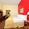 Отель Manchester Heritage Inn & Suites, фото 25