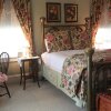 Отель Amanda Gish House Bed & Breakfast, фото 3