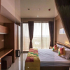 Отель Beverly Dago Apartment by HouseinBandung, фото 3
