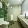 Отель Greentree Inn Hainan Haikou City Haixiu Middle Roa, фото 10
