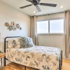 Отель Castle Rock Vacation Rental: 2 Mi to Downtown!, фото 3