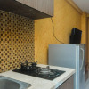 Отель Cozy Studio At Kebagusan City Apartment, фото 9