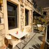 Отель Lovely Garden Flat with Patio near Hadrian's Gate, фото 6