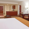 Отель Holiday Inn Express Hotel & Suites Columbus Univ Area - Osu, an IHG Hotel, фото 5