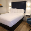 Отель Blufftop Inn & Suites - Wharf/Restaurant District, фото 27
