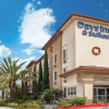 Отель Days Inn And Suites, фото 15