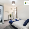 Отель 6 Bedroom 6 Bath House By Passionfruitproperties close to Coventry City Centre with garden - RRC, фото 5