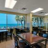 Отель Beachcomber Beachfront Hotel, a By The Sea Resort, фото 10