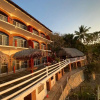Отель Traditional Sierra Leon Oceanfront Rooms, фото 30