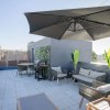 Отель Liiiving-Modern & Glam Rooftop Apartment, фото 17