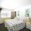 Отель 50 Ave E 2 Bedrooms 2 Bathrooms Home, фото 5