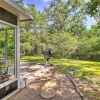 Отель Charming Hot Springs Home - Fully Fenced Yard, фото 1