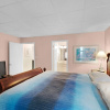 Отель Sans Souci Unit 104 Two Bedroom Condo, фото 3