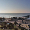 Отель Beach Front 2-bed Apartment With Deck & BBQ, фото 21