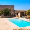 Отель Lush Holiday Home in Ragusa with Pool & Antique Interiors, фото 12