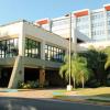 Отель Howard Johnson Centro Cardiovascular San Juan в Ато-Рей-Суре
