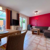 Отель Apartes-Ferienhaus-10-in-der-Ferienanlage-Wohnpark-Weser-in-Doese, фото 14