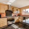 Отель Cosy Holiday Home in Leicester Near National Space Centre, фото 16
