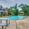 Отель College Station Gem w/ Pool Access Near University, фото 16
