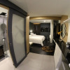Отель Bedrock Hotel, фото 8