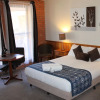 Отель Best Western Bakery Hill Motel, фото 3
