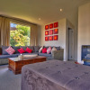 Отель Style and comfort on Greenstone Place – Fernhill, фото 3