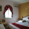 Отель Royal Garden Hotel, фото 2